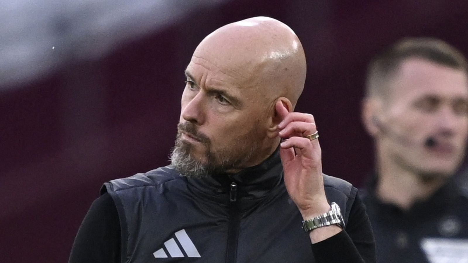 Officiellt: Manchester United sparkar Erik ten Hag