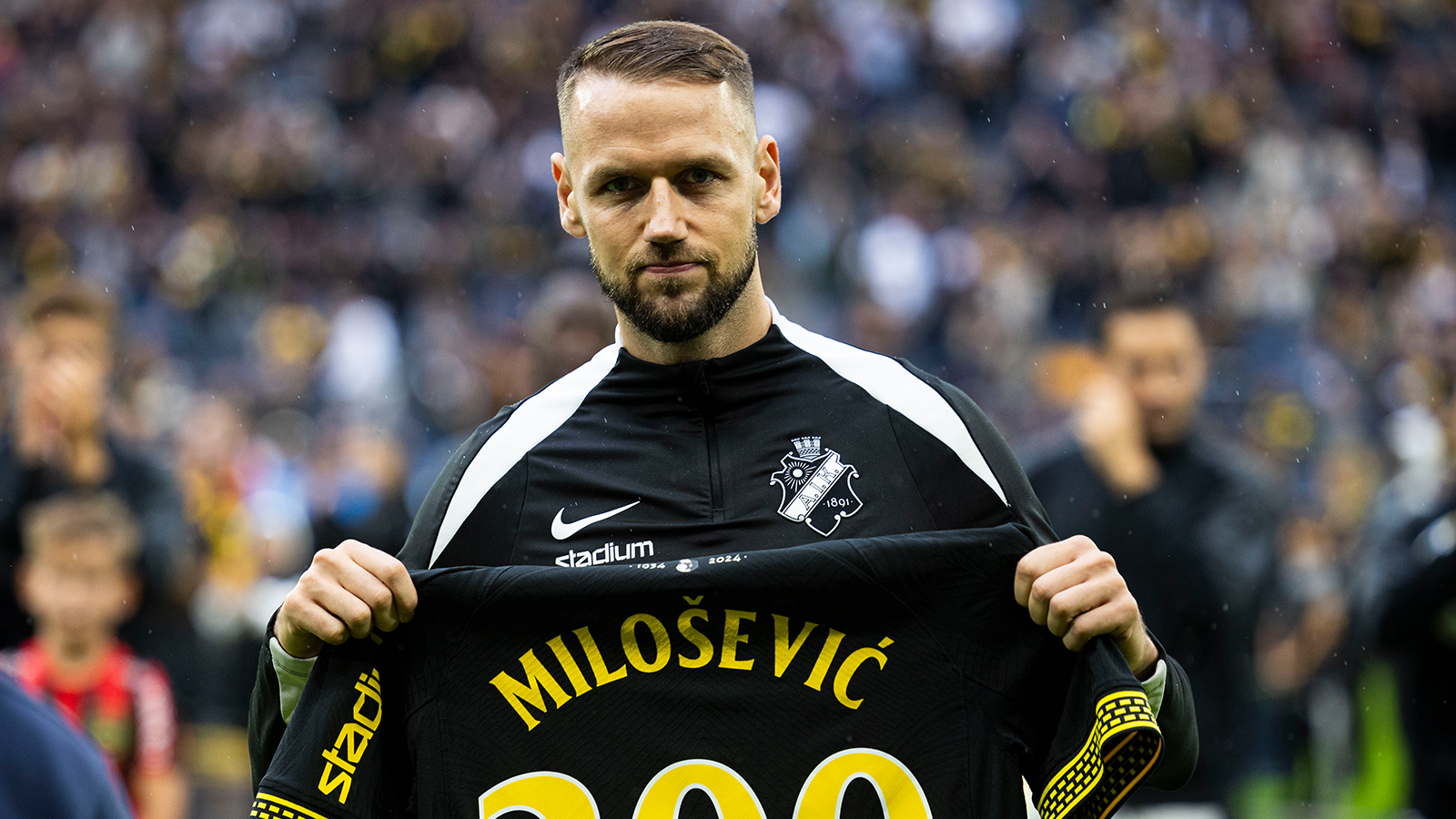 Milosevic önskan om kontraktet: “Skynda på lite”