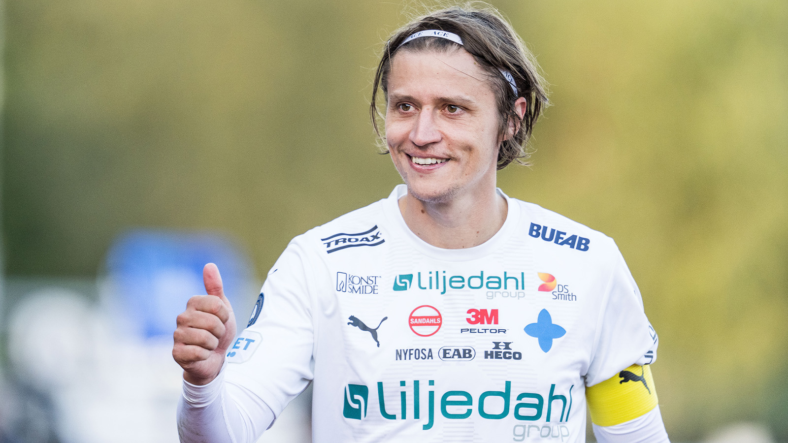 Simon Thern kvitterar med matchens sista spark