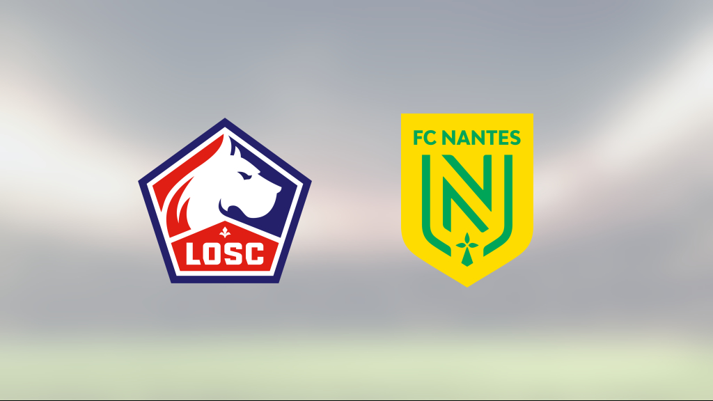 Matthis Abline bakom Nantes kryss mot Lille