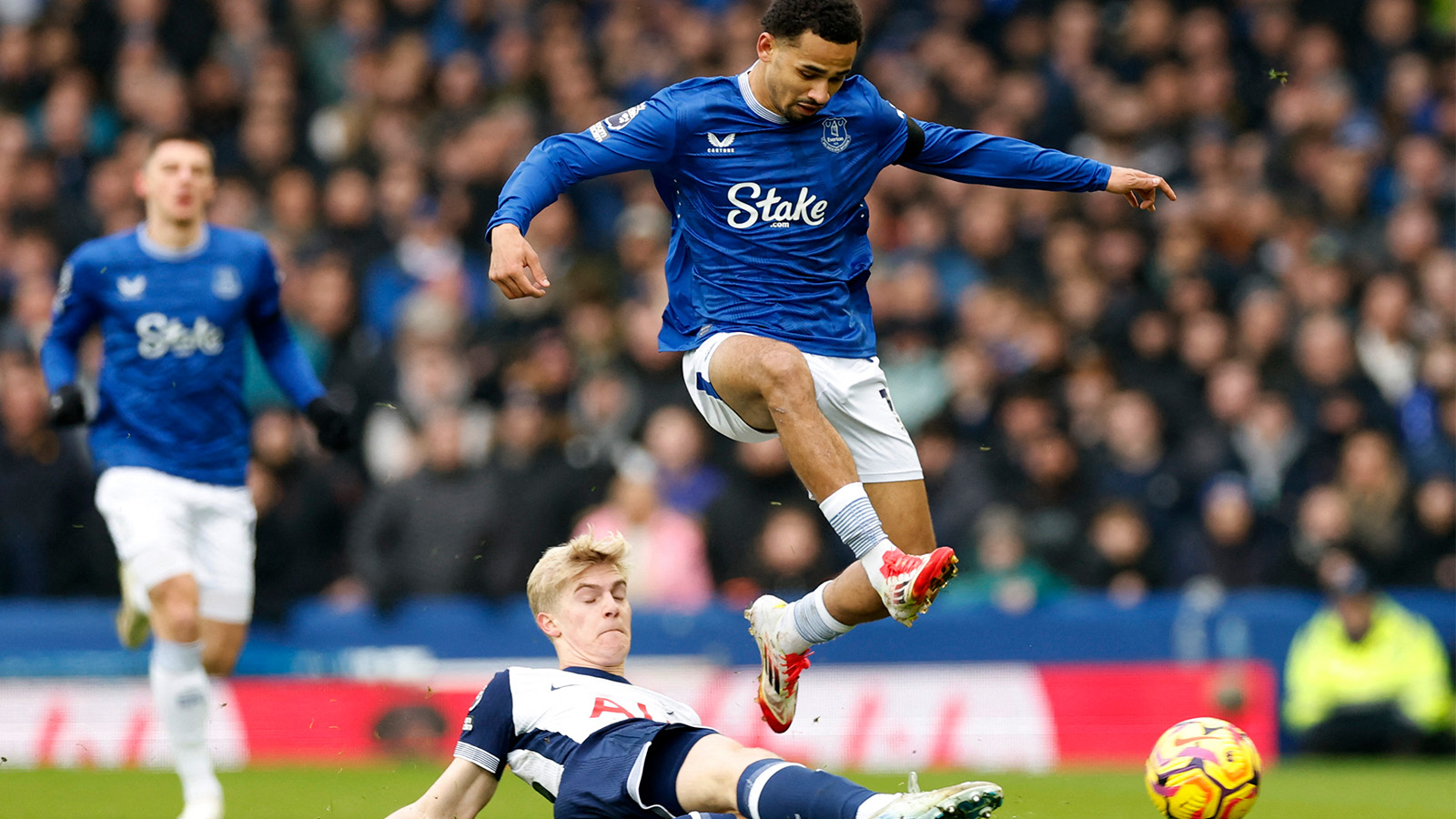 JUST NU: Tottenham överkörda av Everton i första halvlek