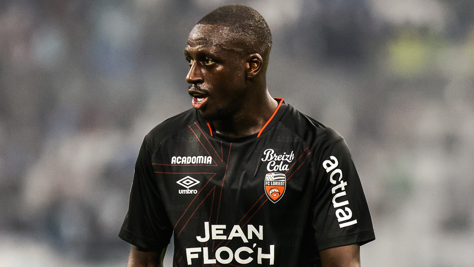 Officiellt: Benjamin Mendy flyttar till Schweiz