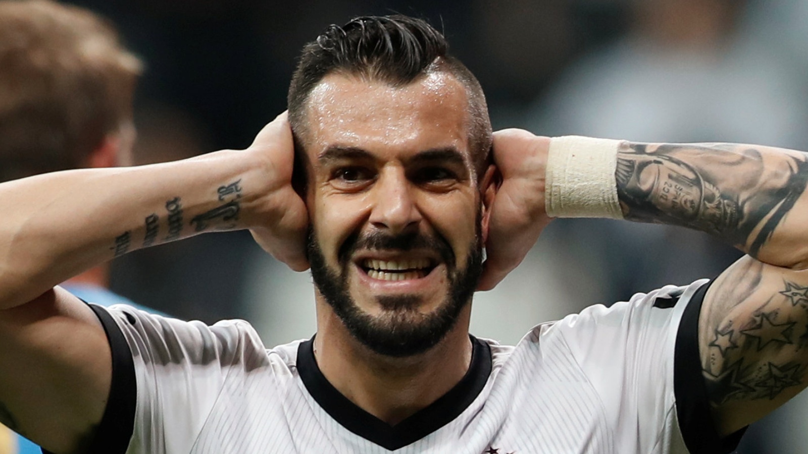 Officiellt: Álvaro Negredo avslutar karriären