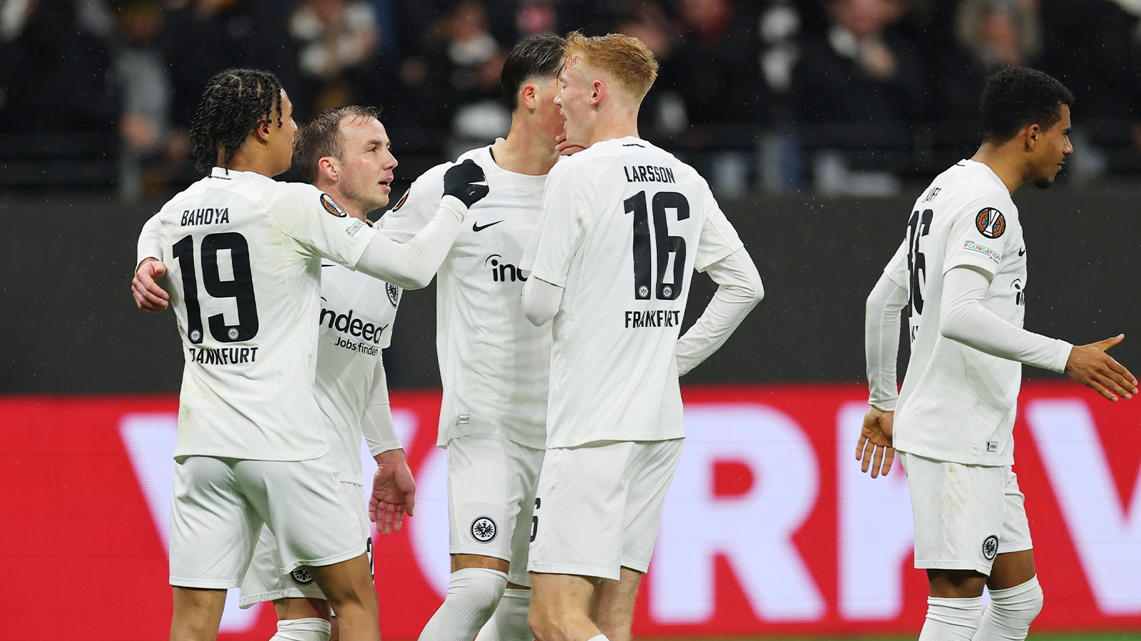 Larssons Frankfurt vidare – krossade Ajax