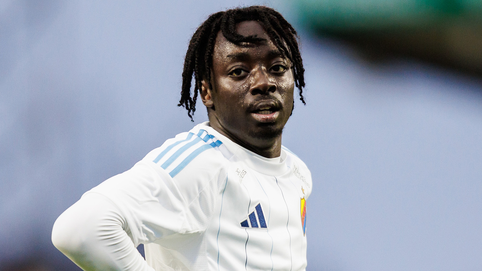 Uppgifter: DIF-talang ombedd att lämna