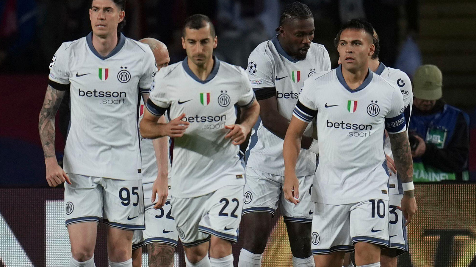 JUST NU: Inter chockar Barcelona
