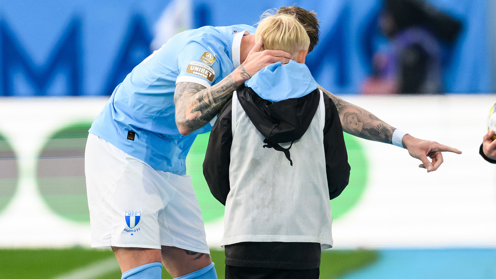 Tröttnade på AIK:s långsamma inkast: ”Det är ju inte handboll”
