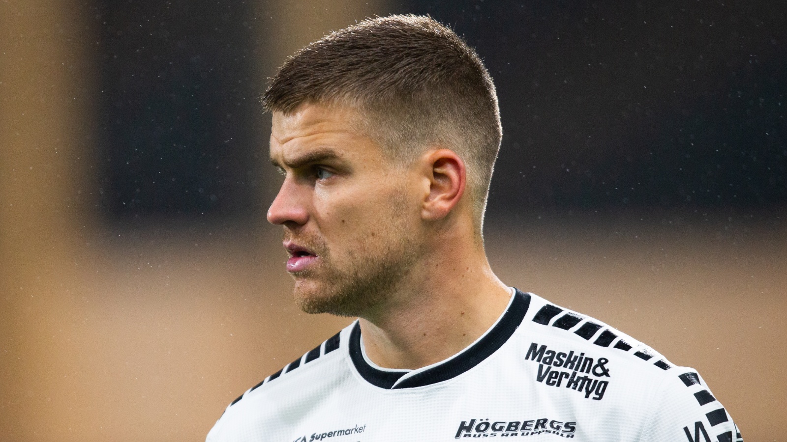 Klart: Lukas Jonsson förlänger med Osnabrück