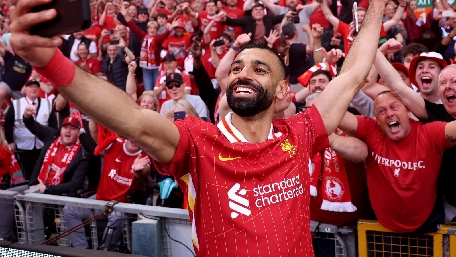 Mohamed Salah prisas som årets spelare i England