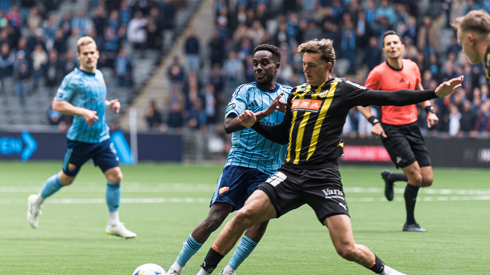 JUST NU: Inga mål på 3Arena med halvtimmen spelad