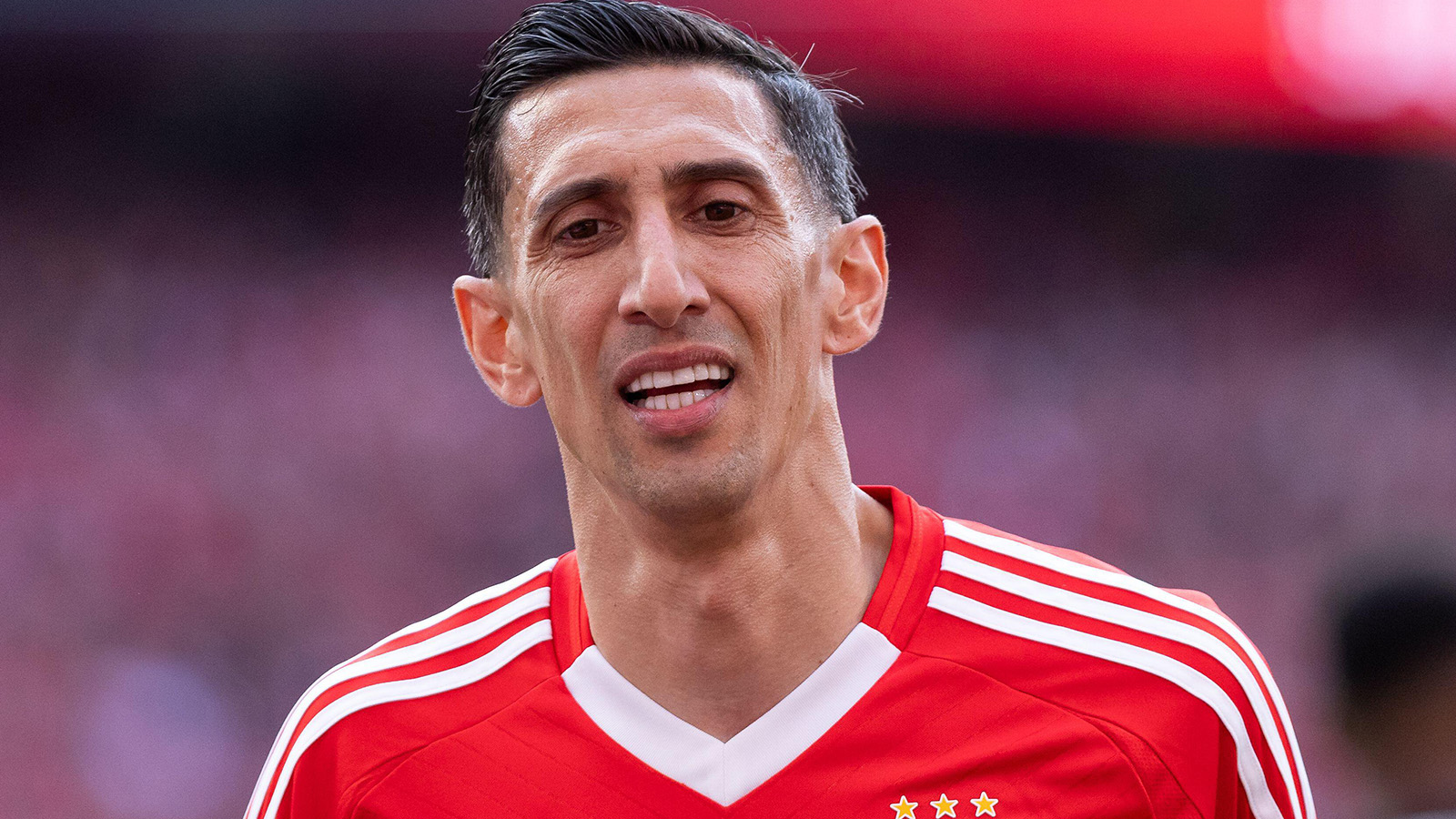 Bekräftat: Di Maria lämnar Benfica
