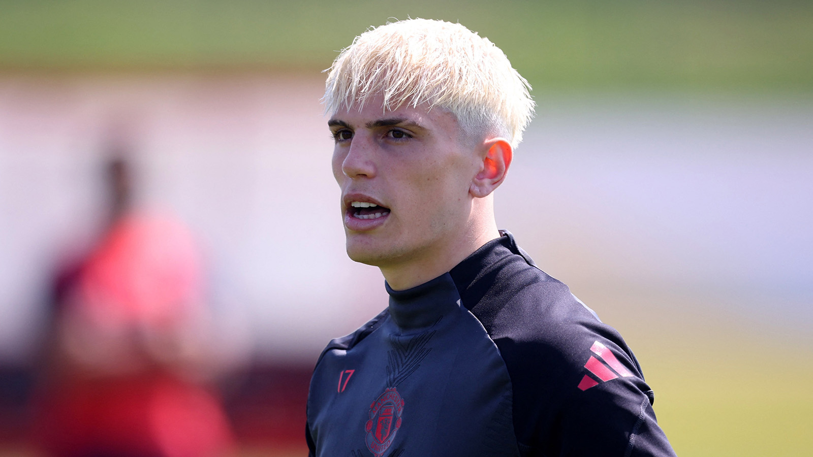Uppgifter: Milan ger sig in i jakten på Garnacho
