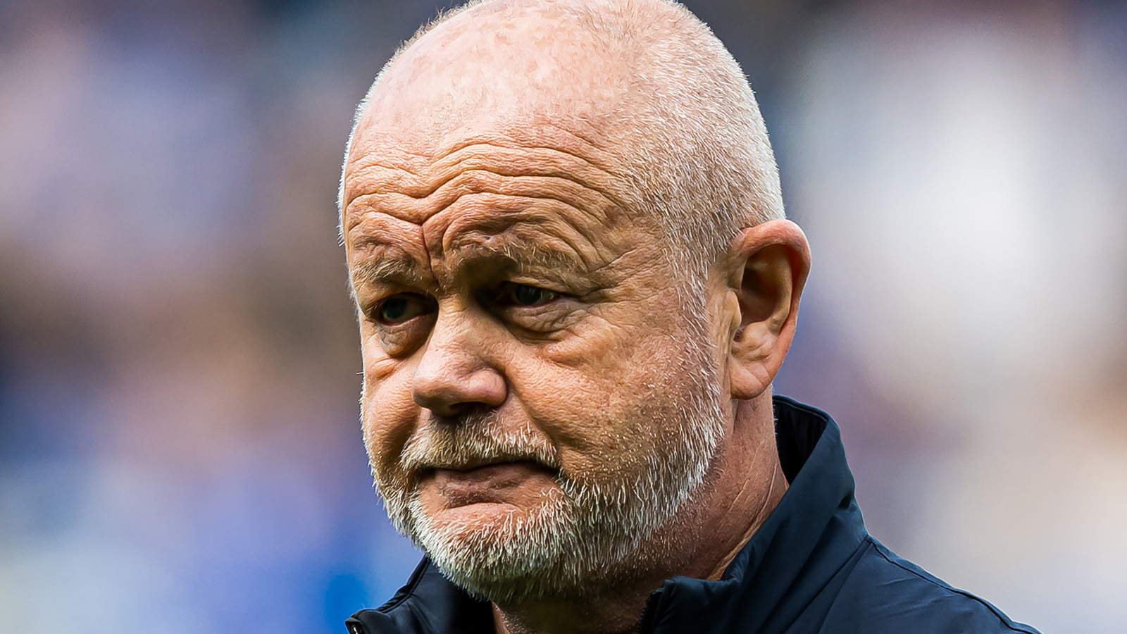 Hur länge överlever Per Mathias Högmo detta? 