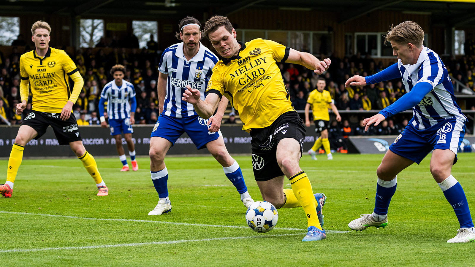 JUST NU: Mjällby tar ledningen – stjärnan målskytt i comebacken
