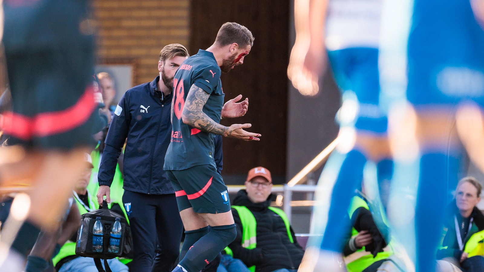 JUST NU: Malmö FF återtar ledningen – Jansson nickar sig blodig