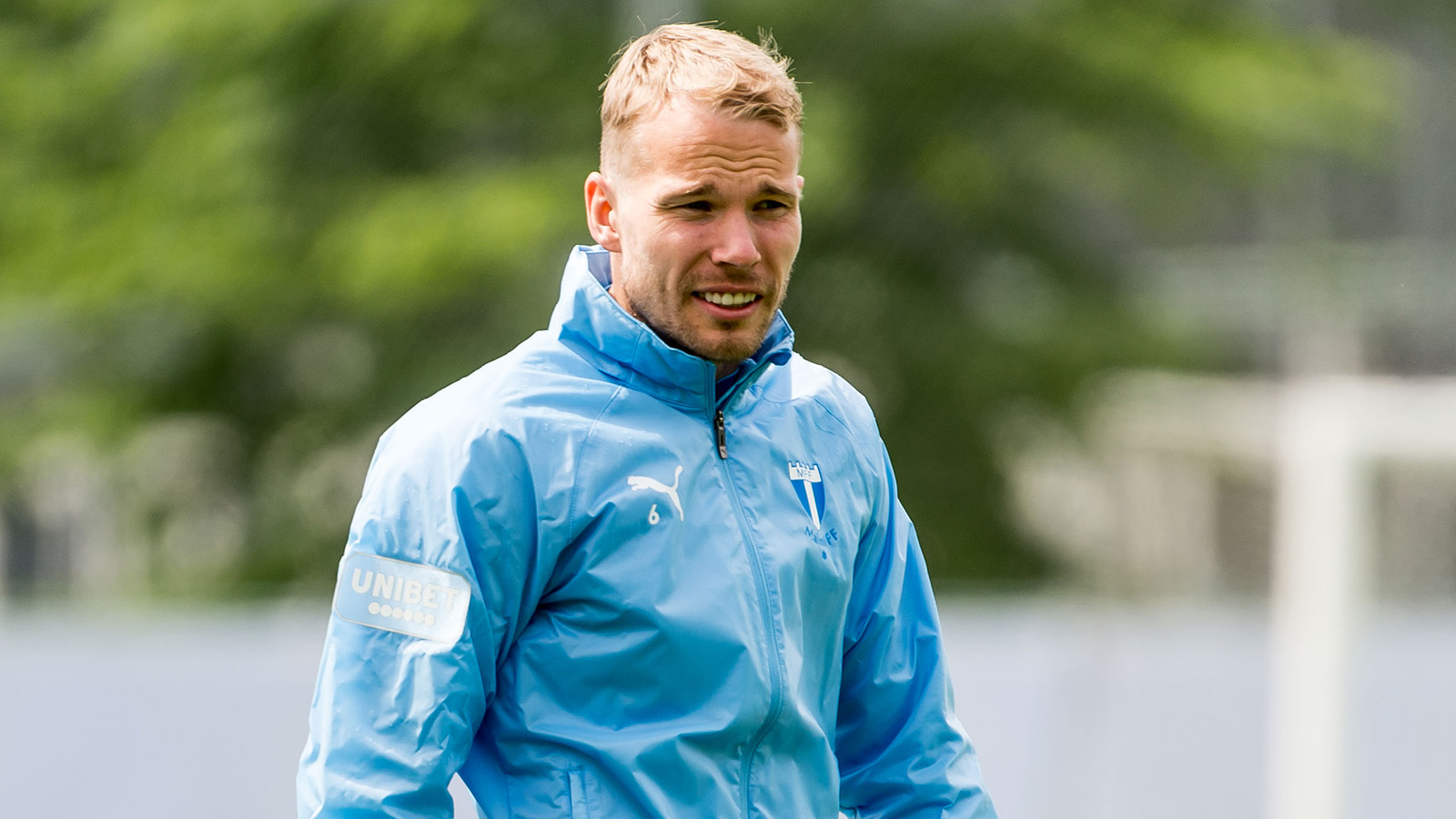 Oscar Lewicki från start för Malmö FF – första gången på 179 dagar
