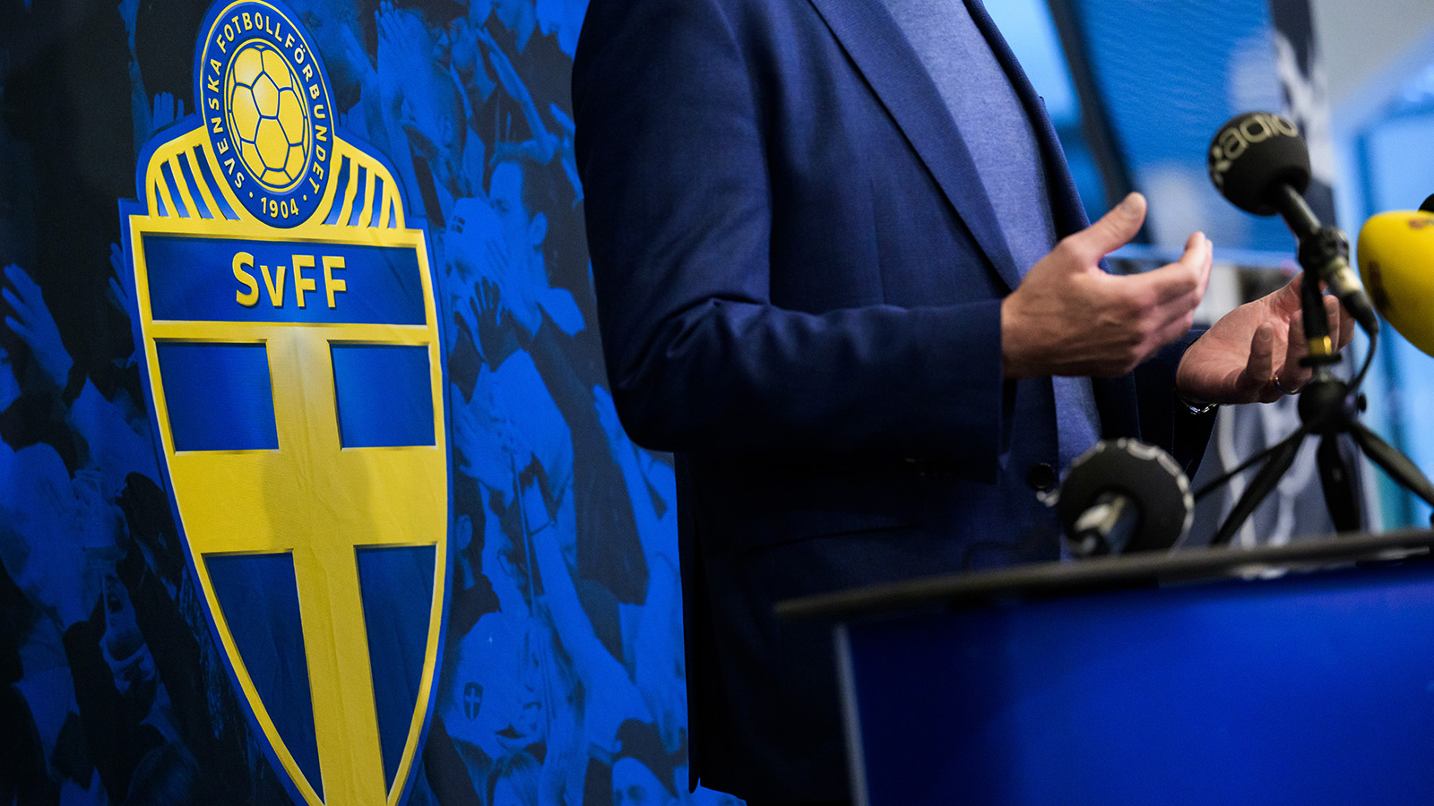 Förbundet: Förbjud klonföreningar och samarbetsklubbar