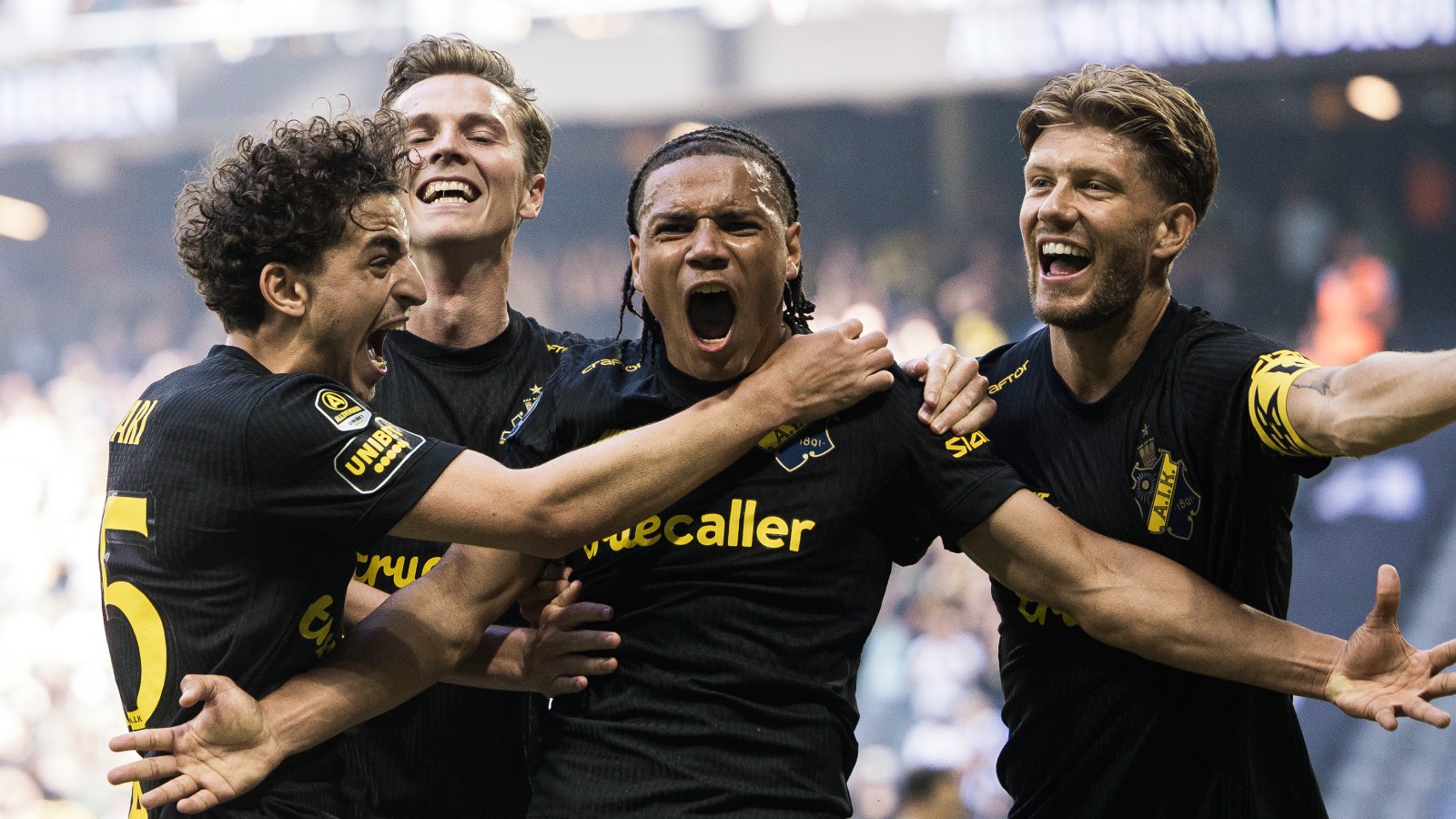 AIK körde över Blåvitt – drömdebut för Kevin Filling