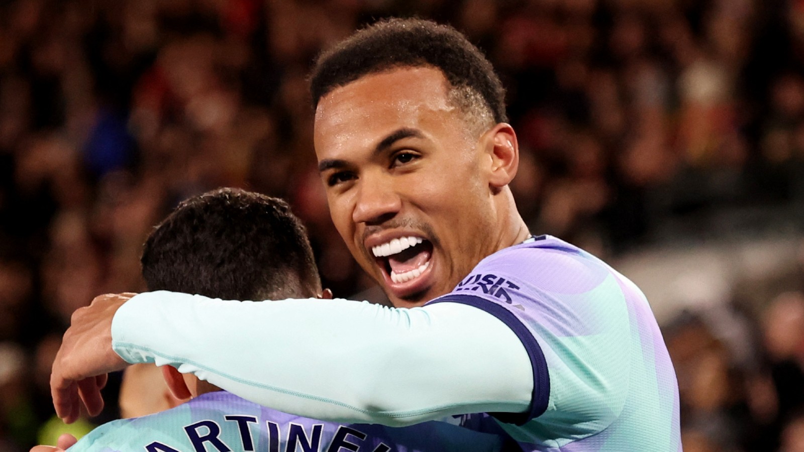 Officiellt: Gabriel förlänger med Arsenal