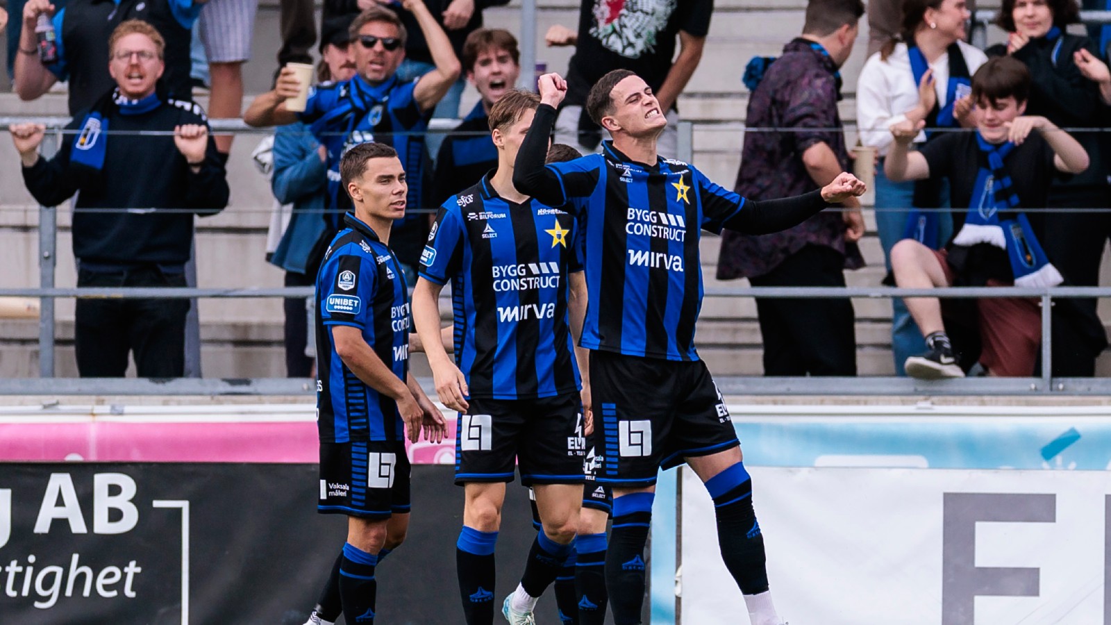 JUST NU: Sirius har kopplat grepp om bottenmötet
