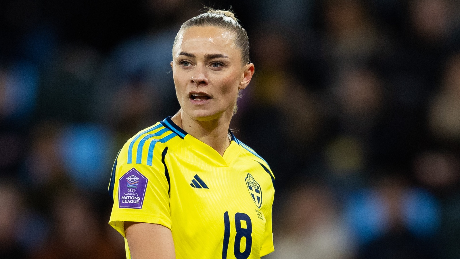LIVE: Avspark på Strawberry – matchen är igång