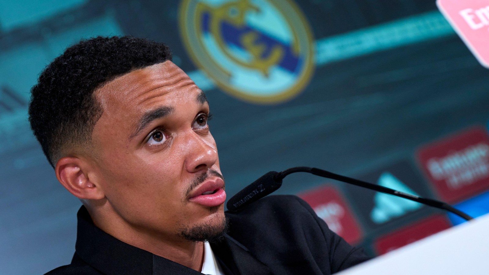 Alexander-Arnold från start i Real Madrid premiär