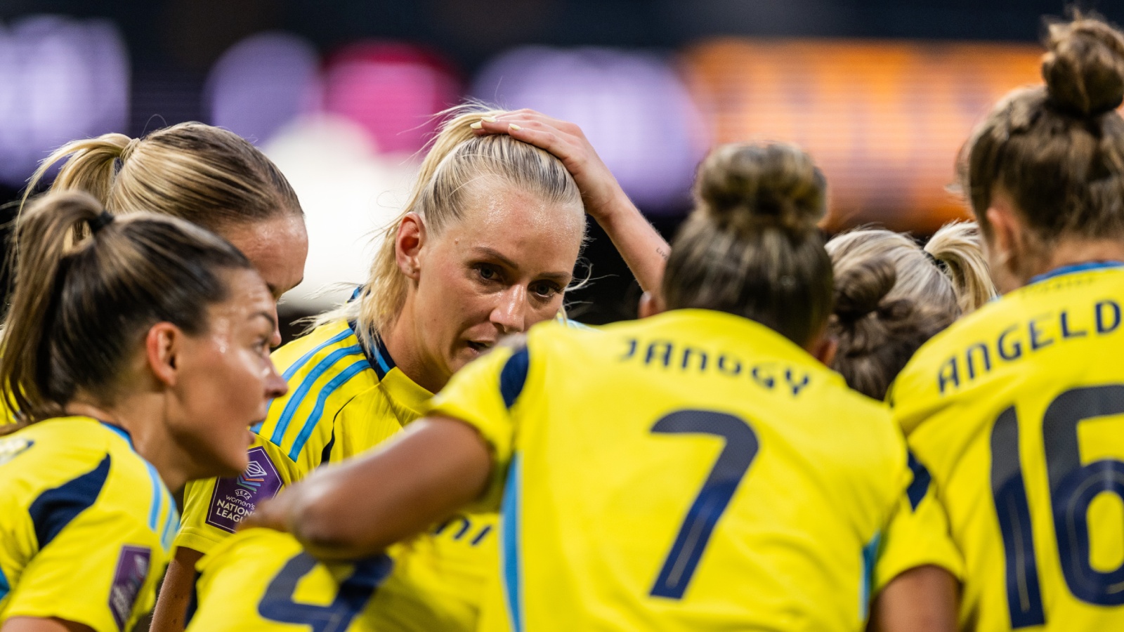 LIVE: Sverige i komfortabel ledning – andra halvlek är igång