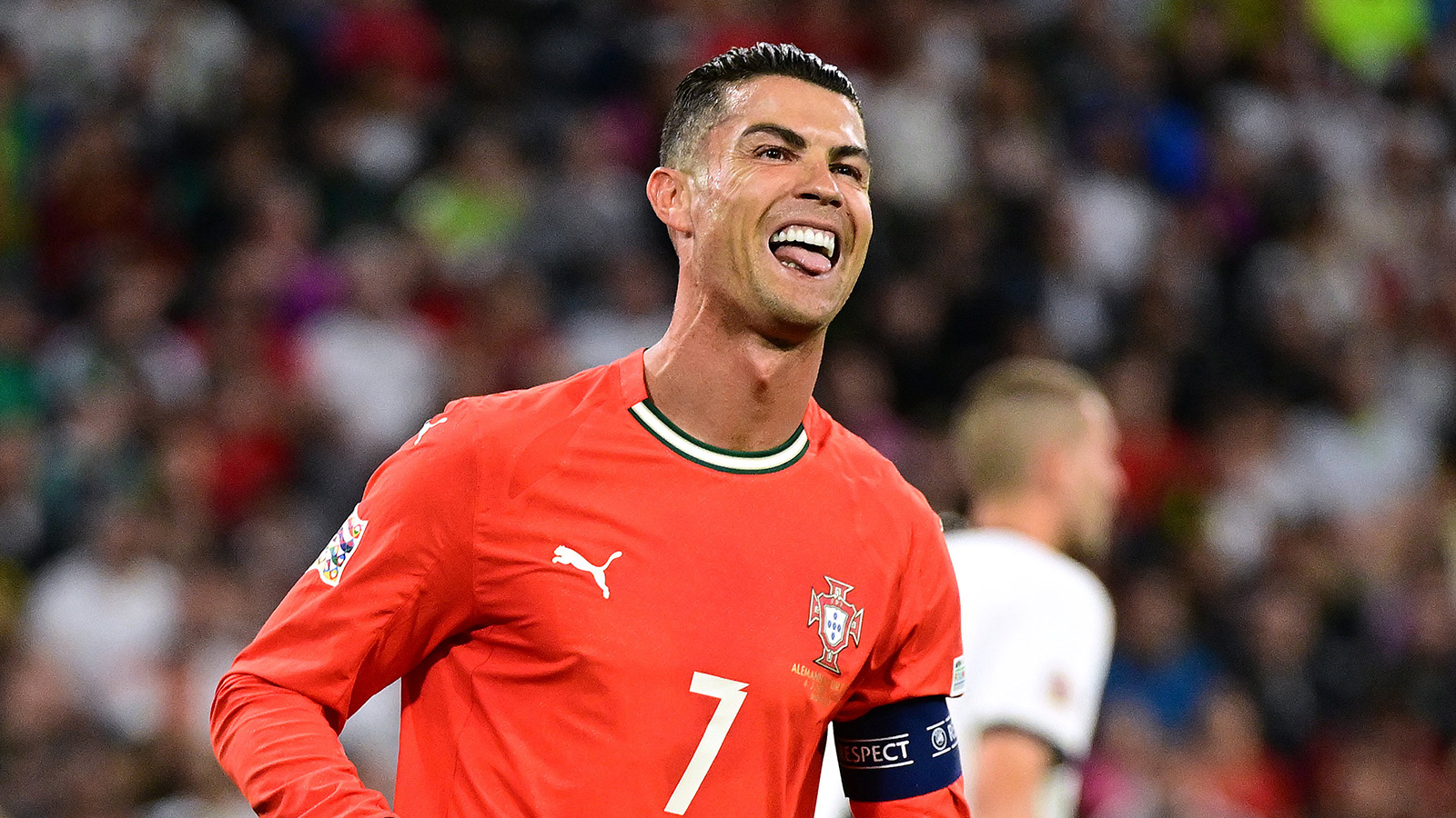JUST NU: Ronaldo slår till – kvitterar finalen mot Spanien