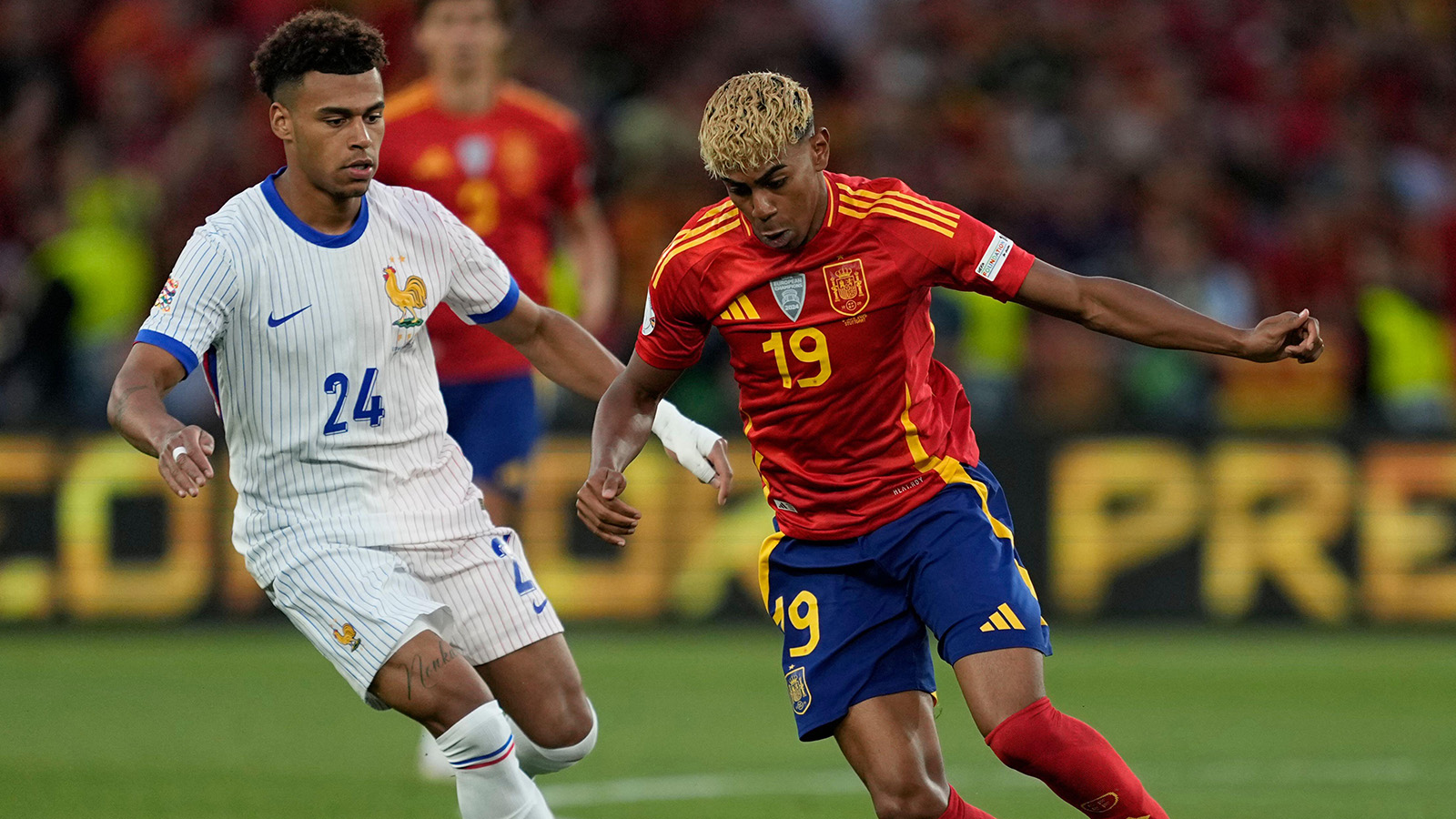 JUST NU: Galna starten på Nations League-semin
