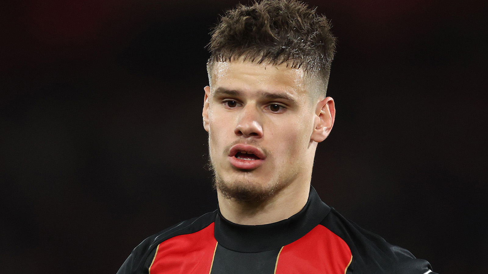 Sky: Milos Kerkez flyger till Liverpool i dag