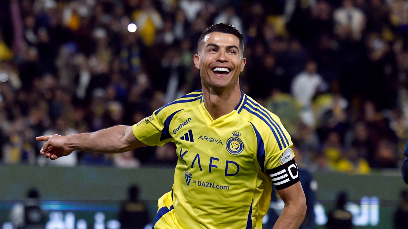 Officiellt: Ronaldo förlänger med Al-Nassr