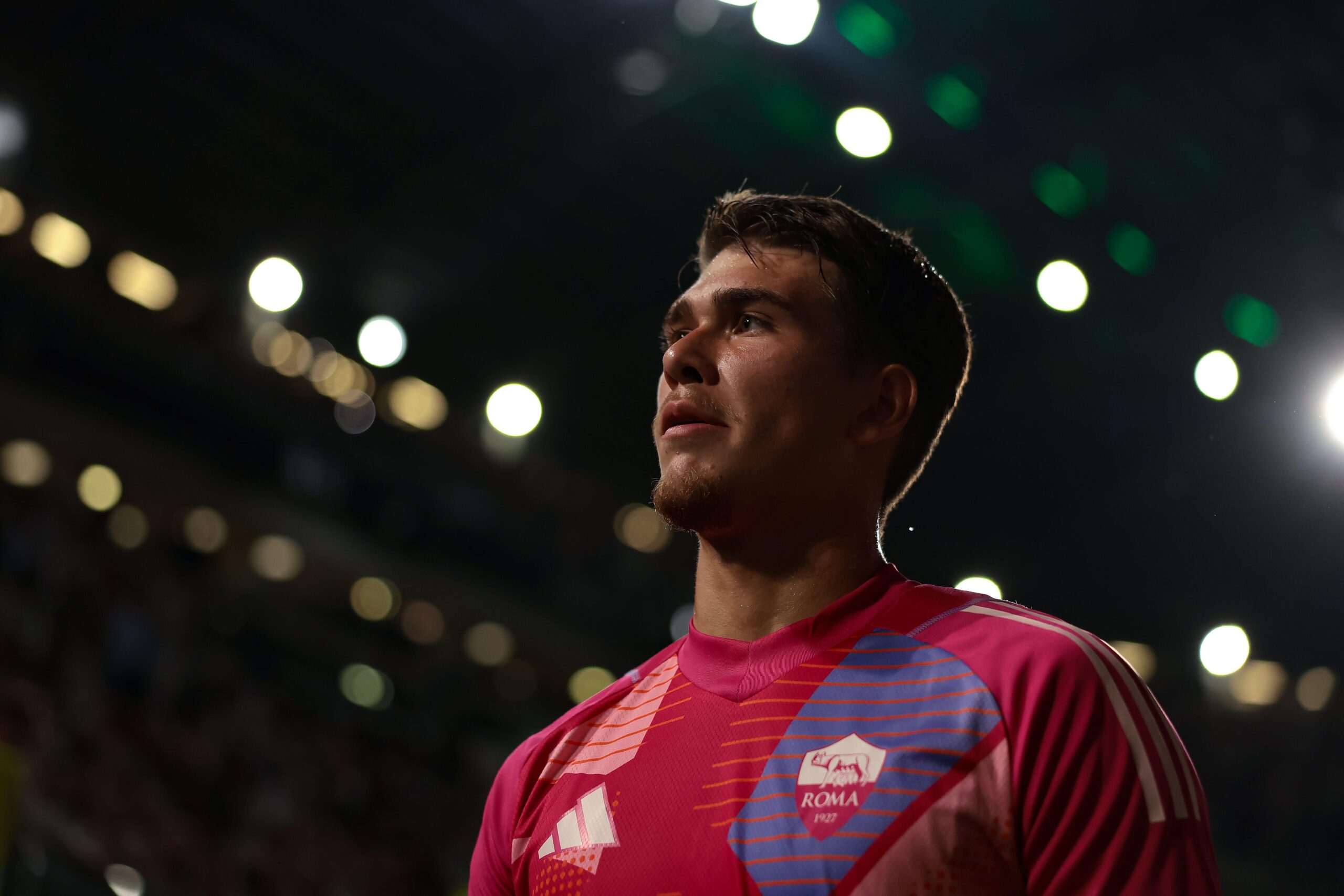 Officiellt: Marin klar för PSG