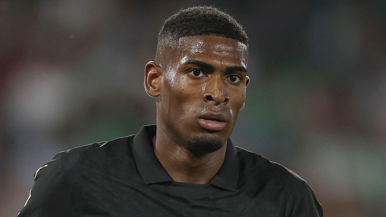 Officiellt: Arsenal värvar Cristhian Mosquera
