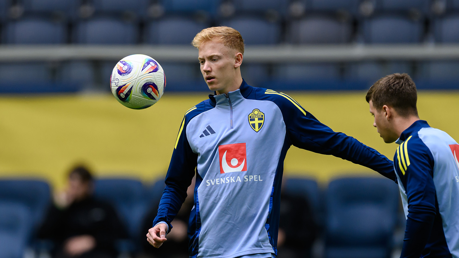 Uppgifter: Fiorentina intresserade av Hugo Larsson