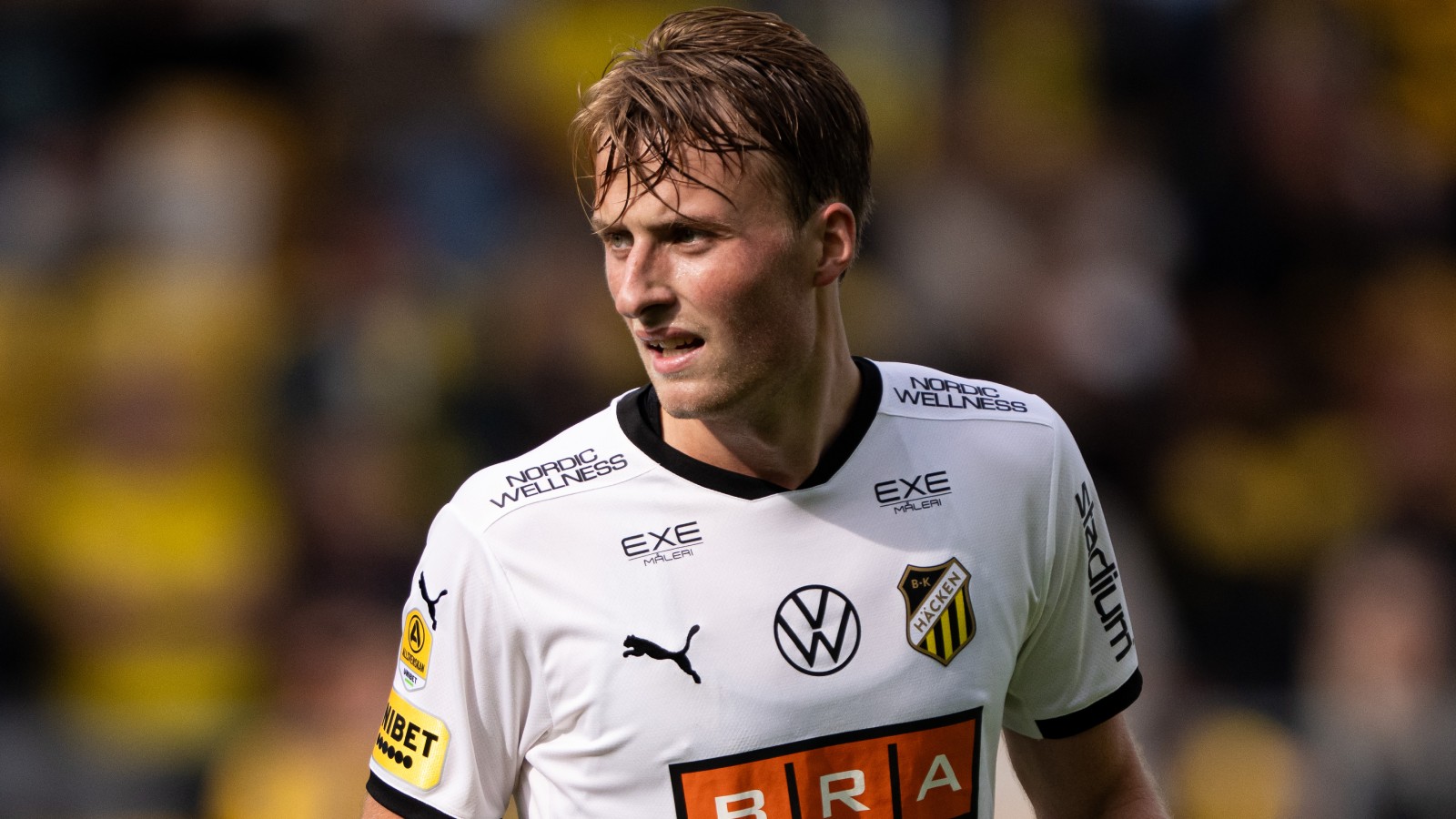 JUST NU: Häckens mardröm – tvingas till tidigt byte