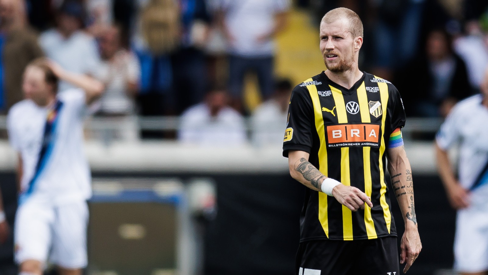 JUST NU: Ny Häcken-utvisning – nere på nio man