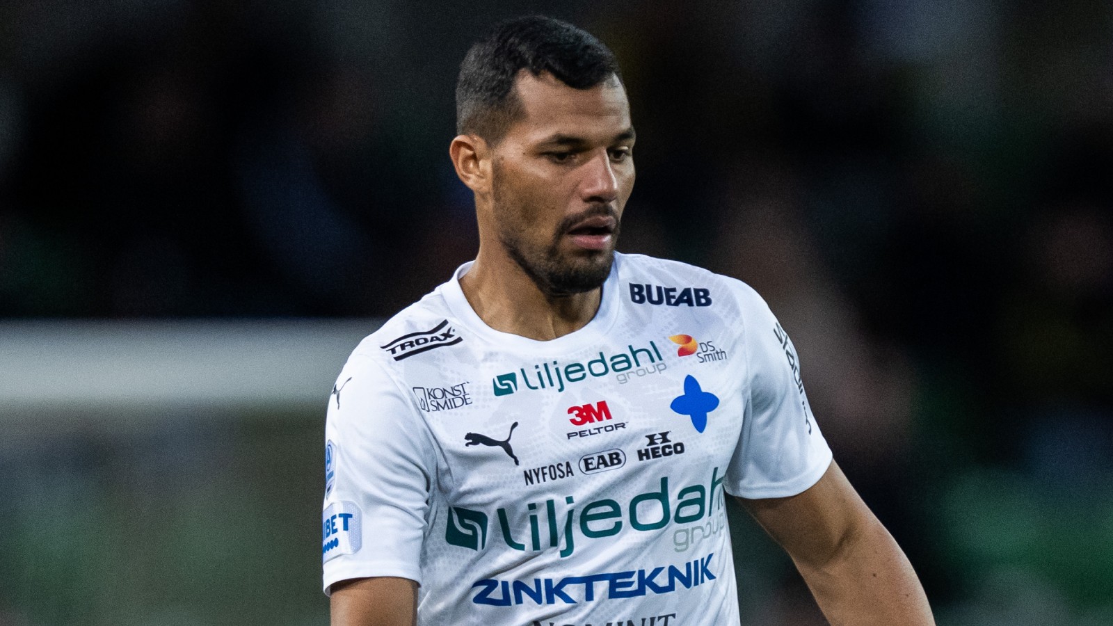 Då ska Wenderson presenteras