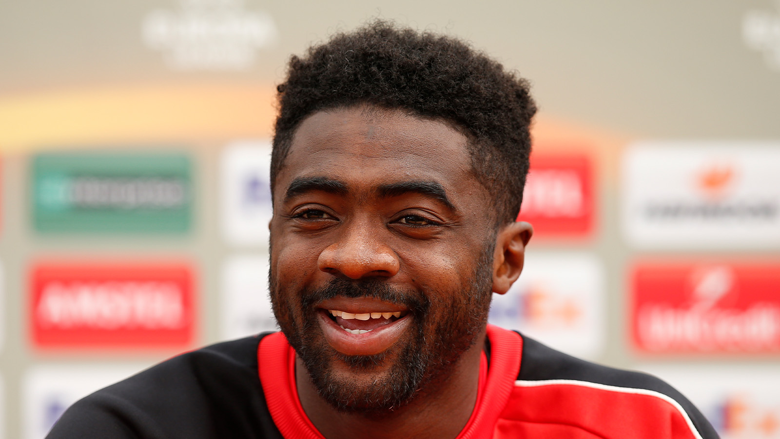 Officiellt: Kolo Touré har skrivit på för Manchester City
