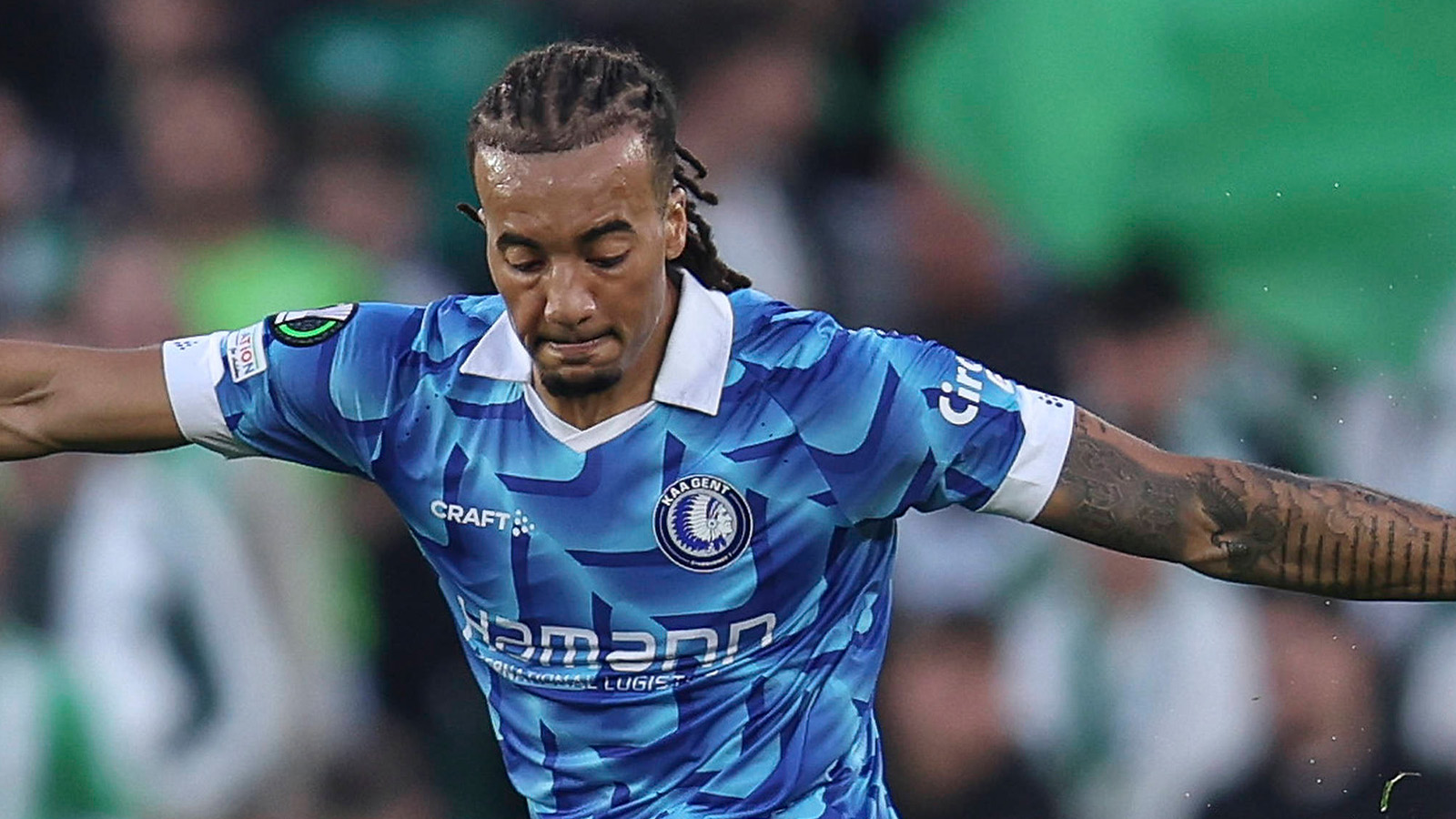 Officiellt: Archie Brown klar för Fenerbahce – nobbar Milan