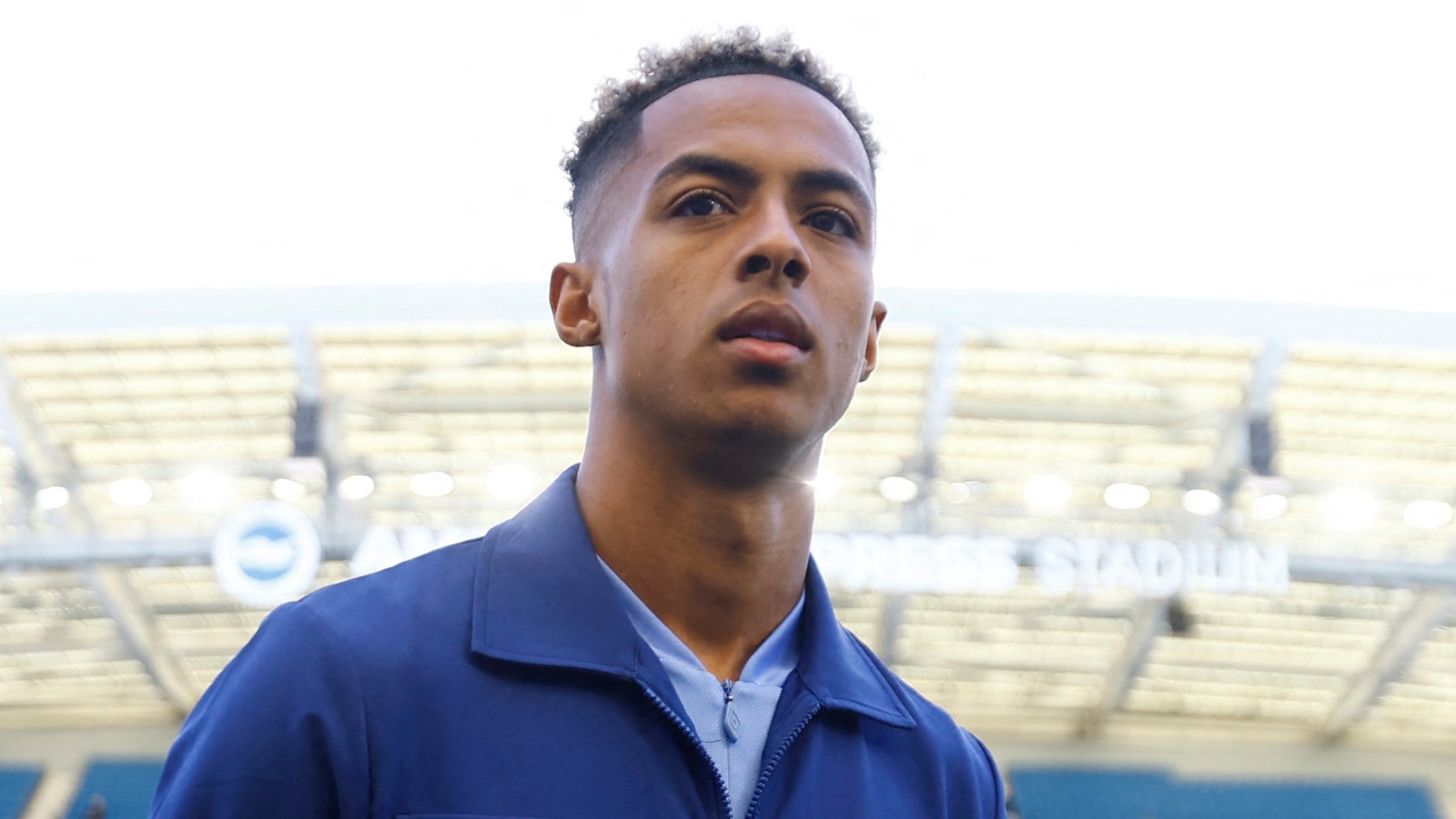 Officiellt: Omari Hutchinson klar för Nottingham Forest
