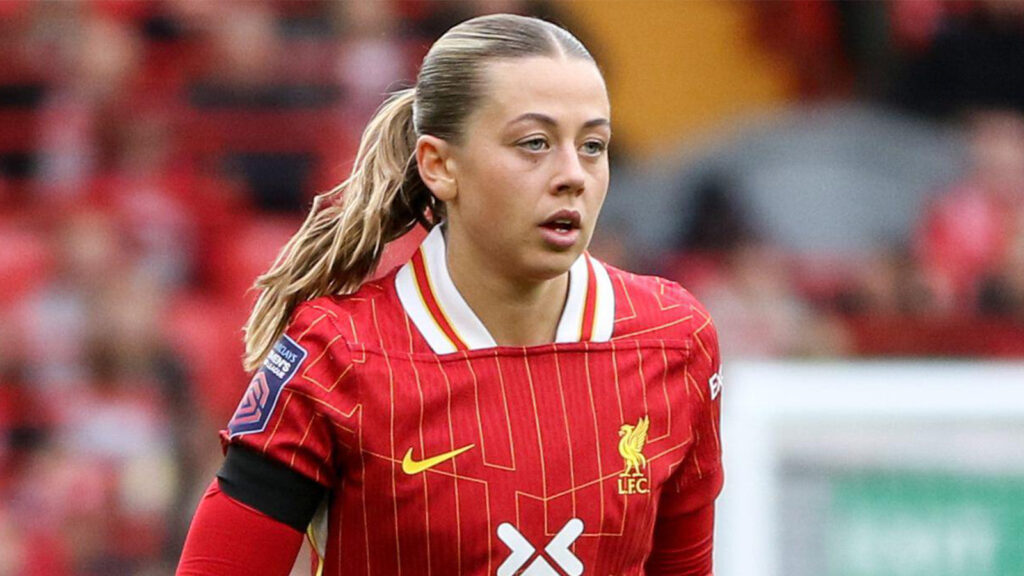 Liverpool, Storbritannien. 13 oktober 2024. Anfield, Liverpool, England, 13 oktober 2024: Cornelia Kapocs (7 Liverpool) under Barclays Women’s Super League-matchen mellan Liverpool och Manchester City på Anfield i Liverpool, England.