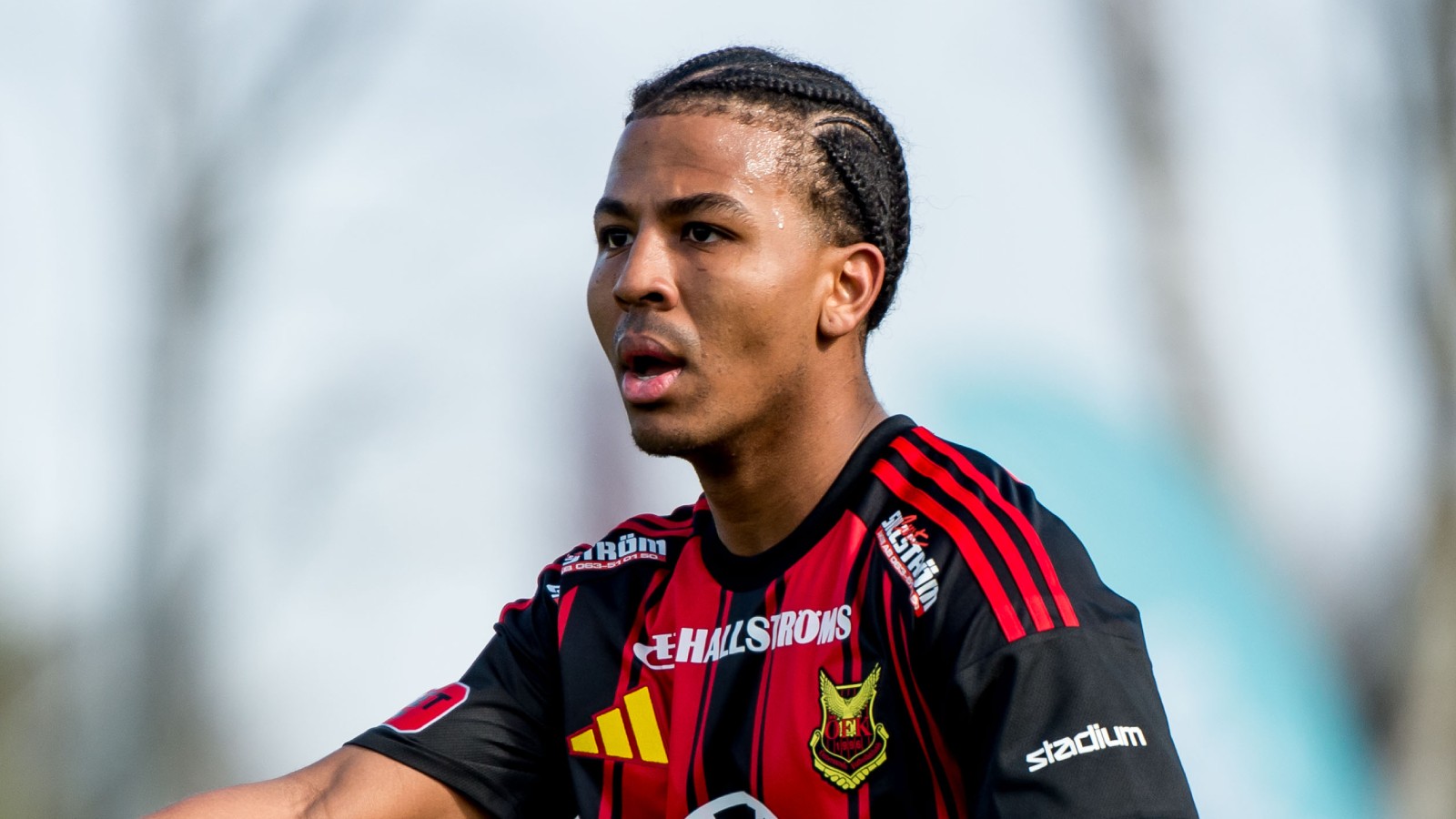 Uppgifter: ÖFK säljer Nebiyou Perry