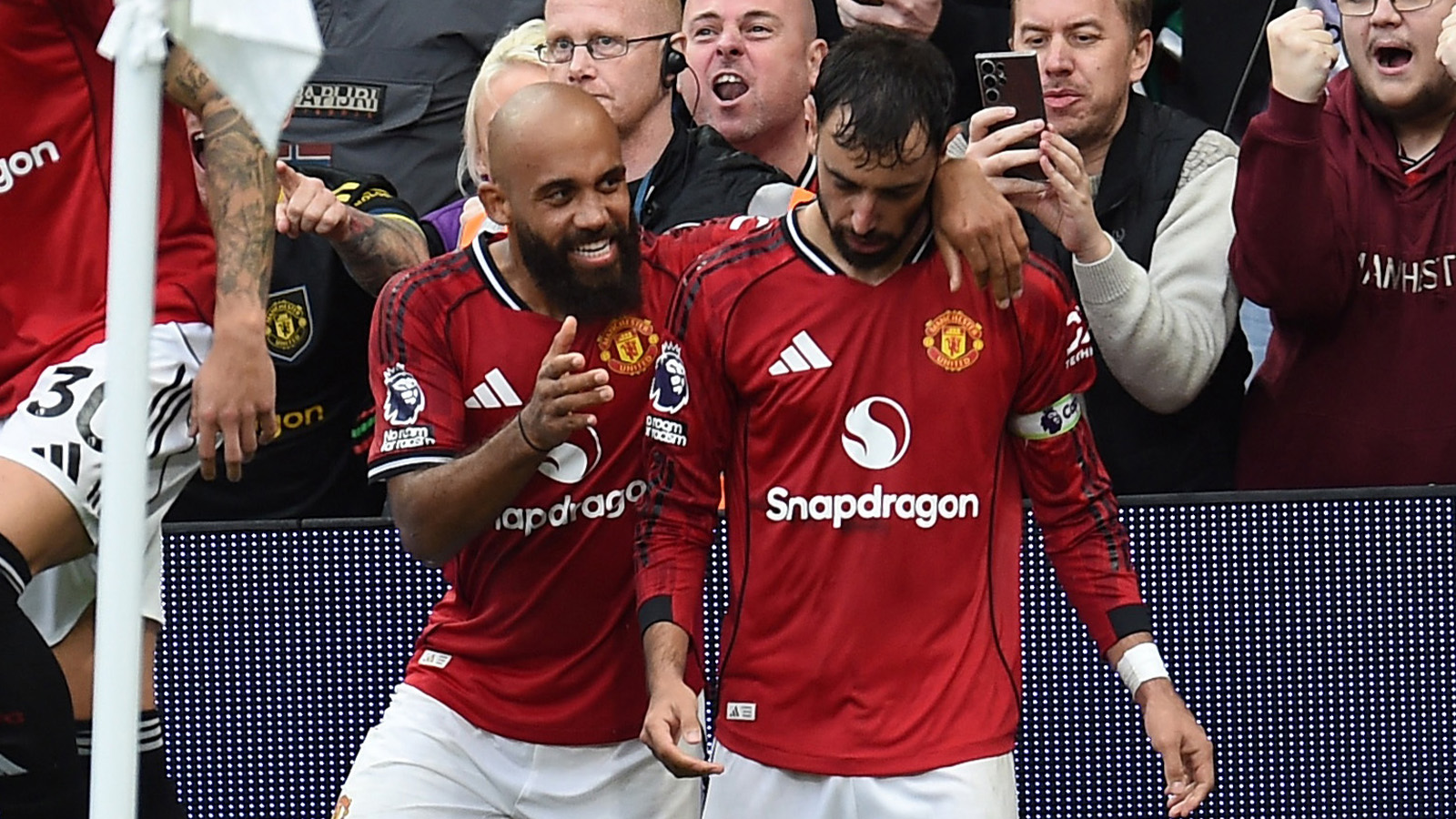 Fernandes räddade United – avgjorde på sen straff