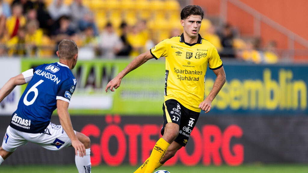 250824 Elfsborgs Besfort Zeneli under fotbollsmatchen i Allsvenskan mellan Elfsborg och Halmstad den 24 augusti 2025 i Borås.
