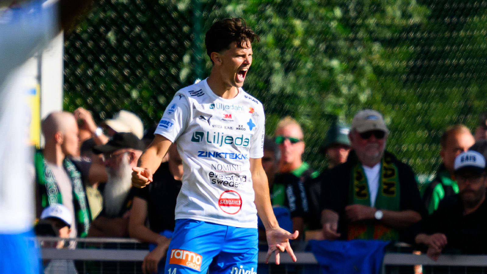 Rivstart på Finnvedsvallen – med två mål på tre (!) minuter