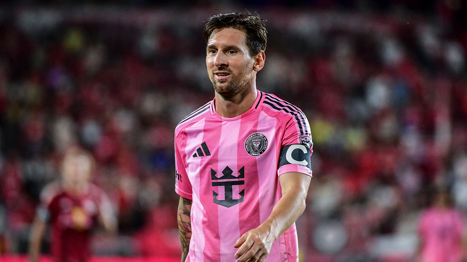 Messi utbytt skadad i ligacupen