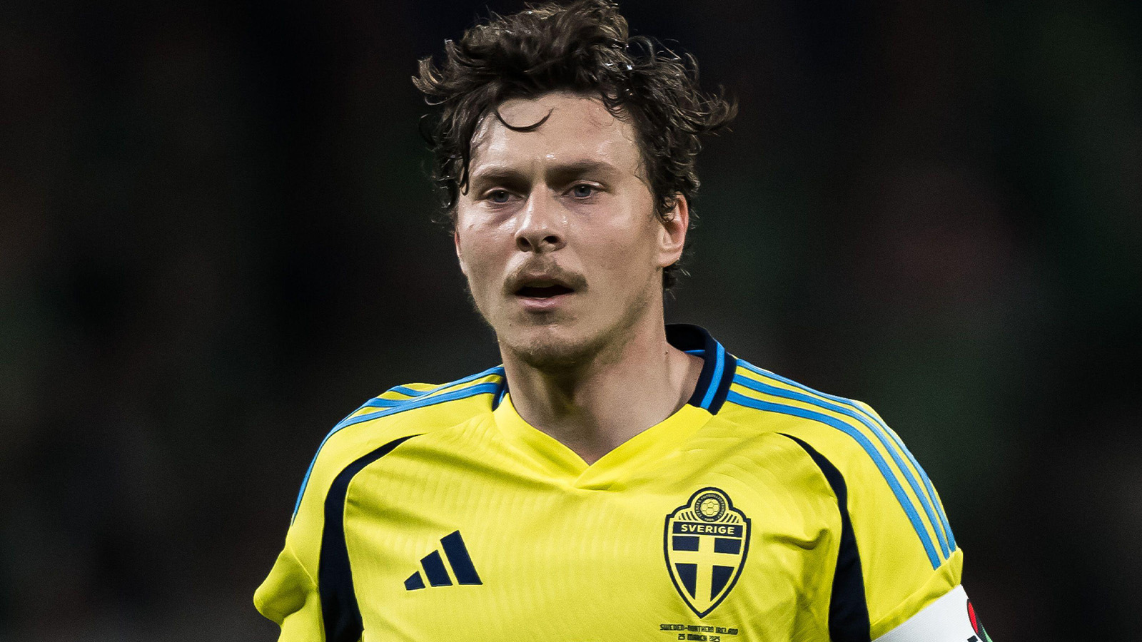 Uppgifter: Dortmund nobbar Nilsson Lindelöf