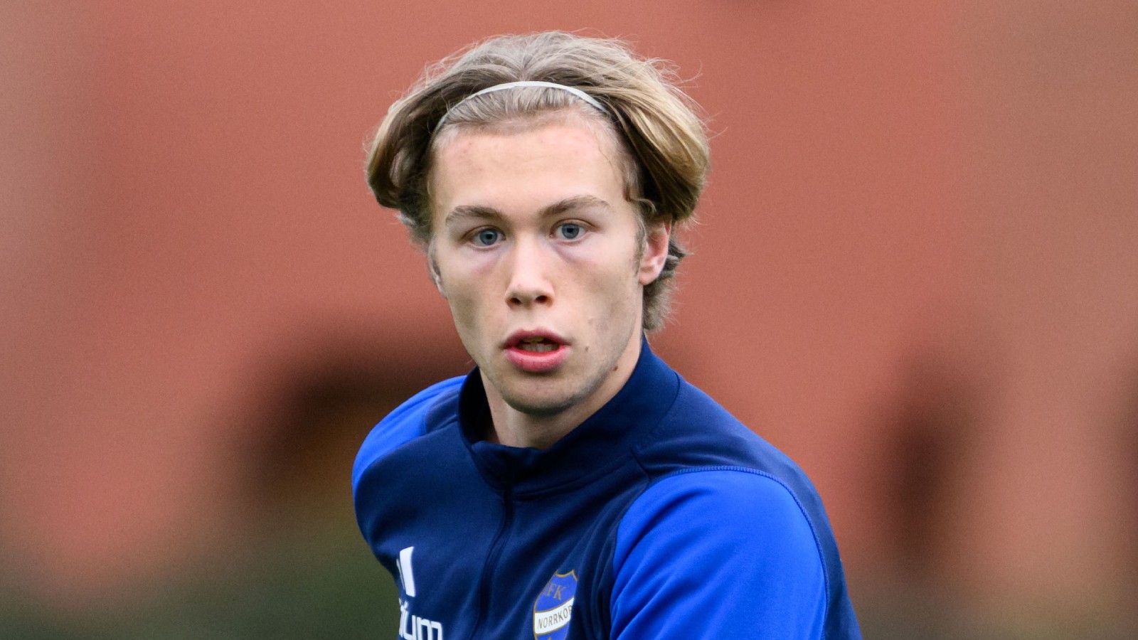 Allsvensk debut i helgen – hoppas på nytt kontrakt
