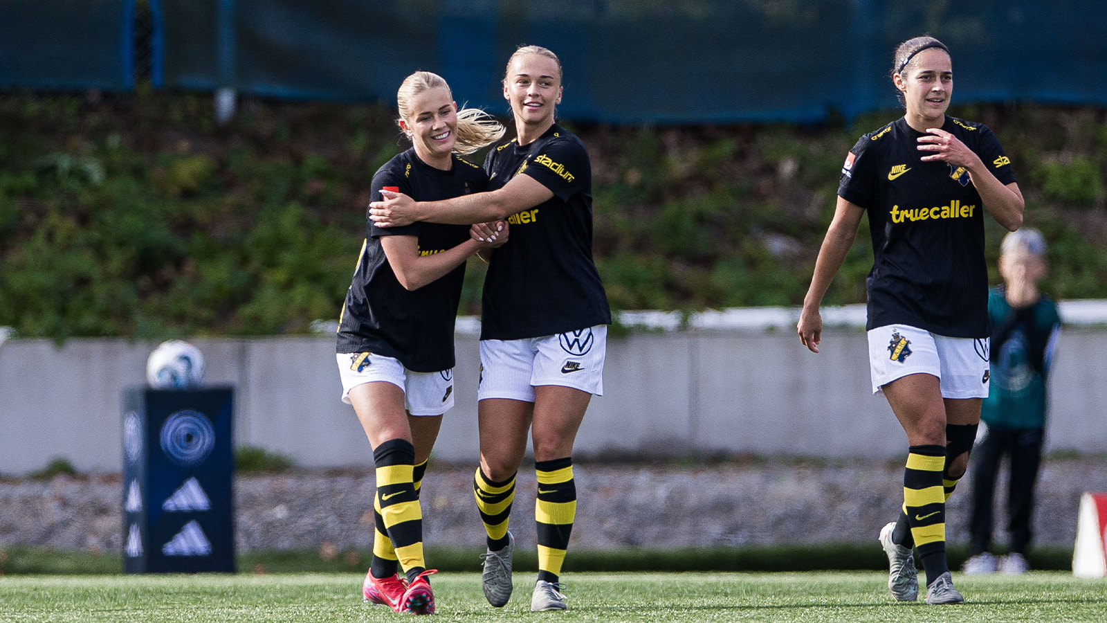 JUST NU: AIK har tagit ledningen och ser starka ut