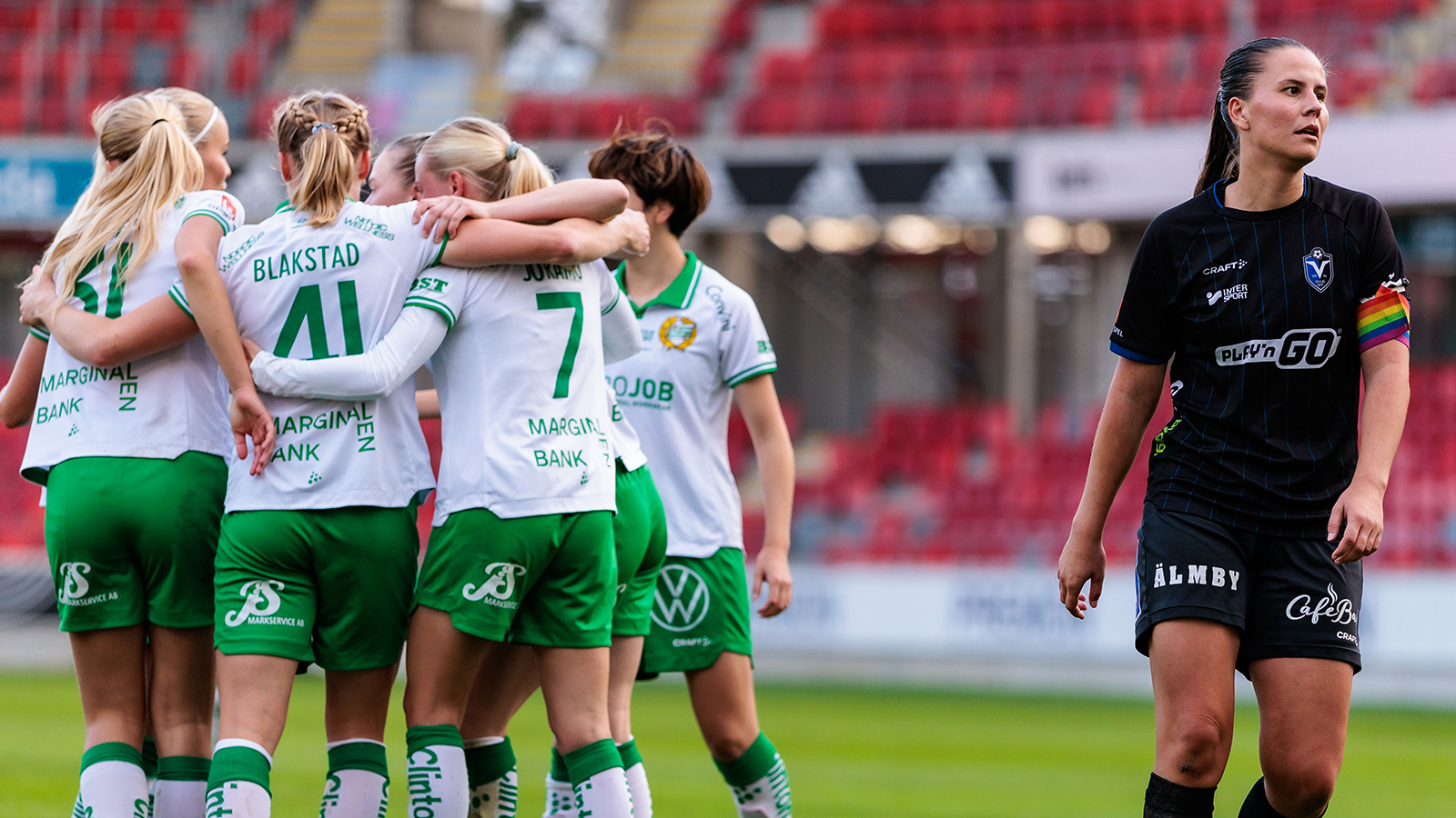 Hammarby upp i serieledning – krossade Växjö borta